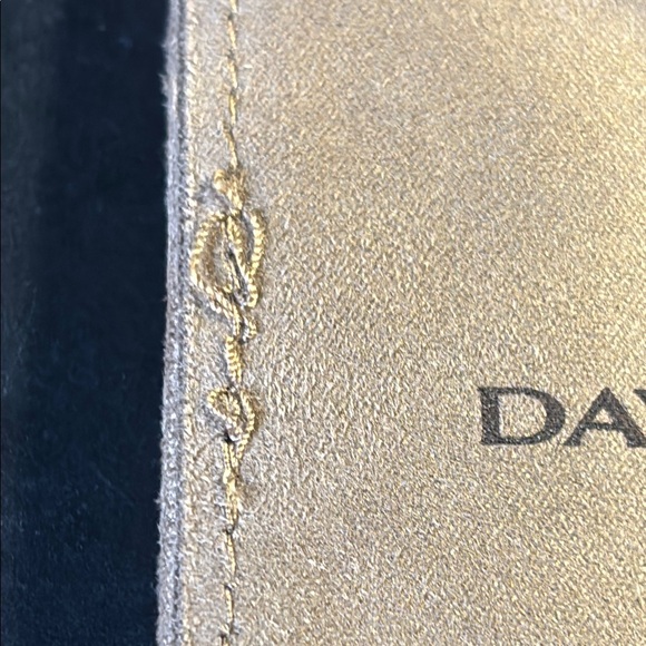 David Yurman jewelry box with pouch - Picture 4 of 5